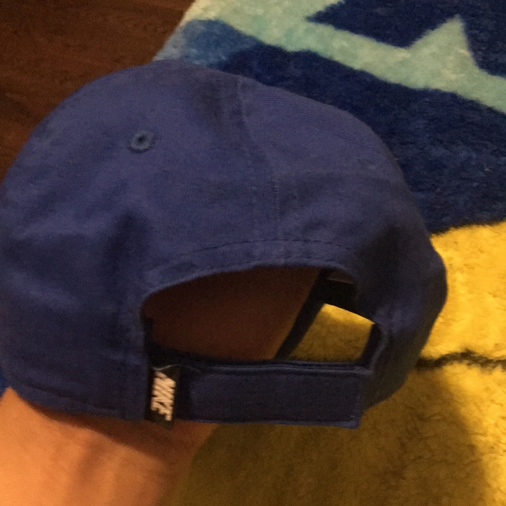 Infant Nike blue hat brand new only had on once in good condition - Picture 3 of 5